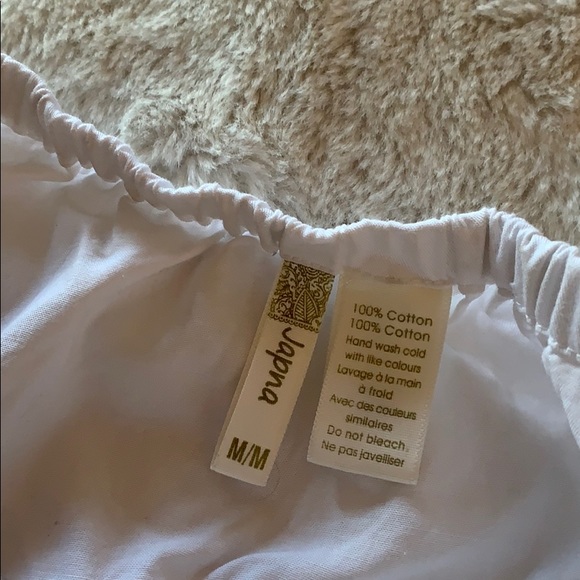 Japna off the shoulder top. Size M. - Picture 4 of 4